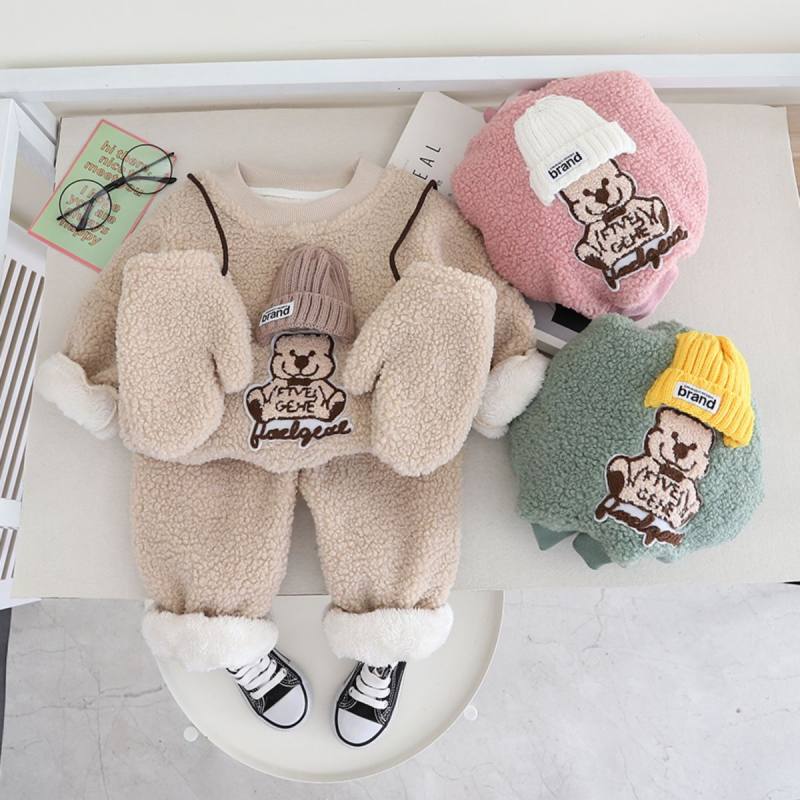 3-PIECE CASUAL WINTER BEAR SET