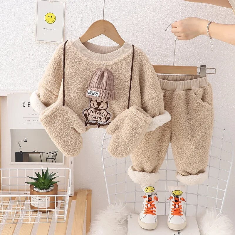 3-PIECE CASUAL WINTER BEAR SET