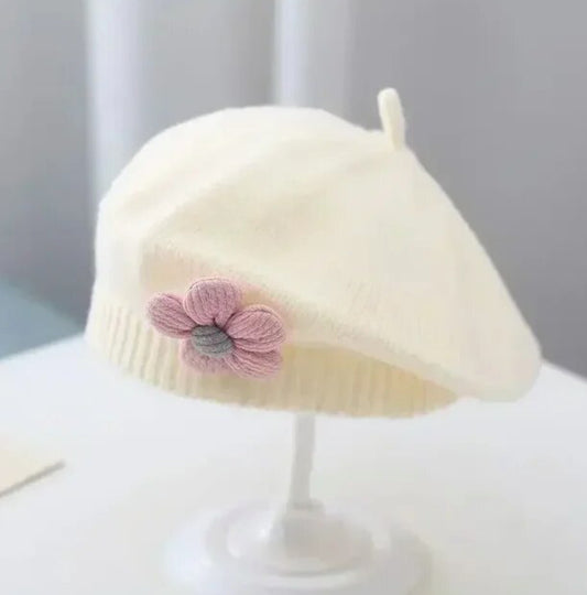 FLOWY HAT